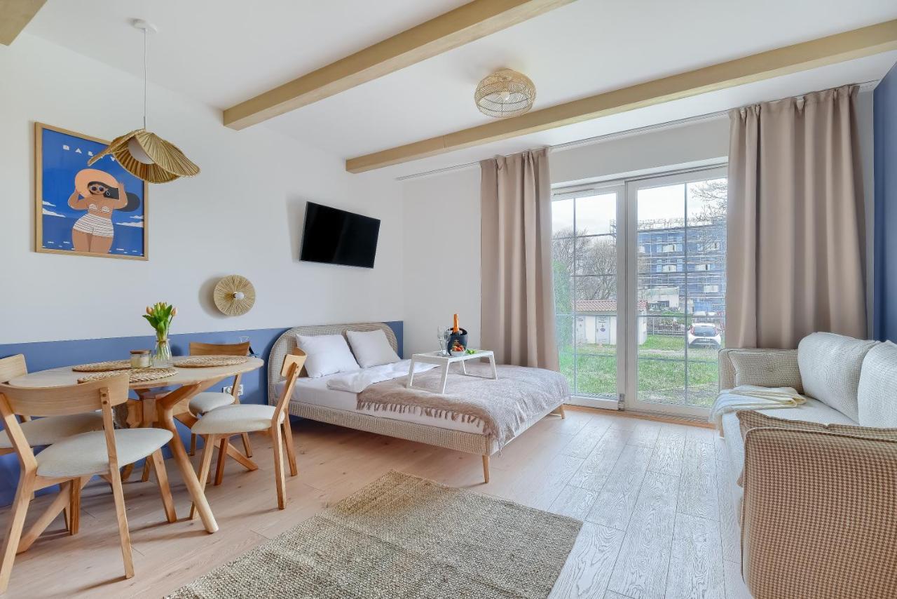 Apartamenty 4 Pory Roku- 200M Plaza, Prywatny Parking سوبوت المظهر الخارجي الصورة