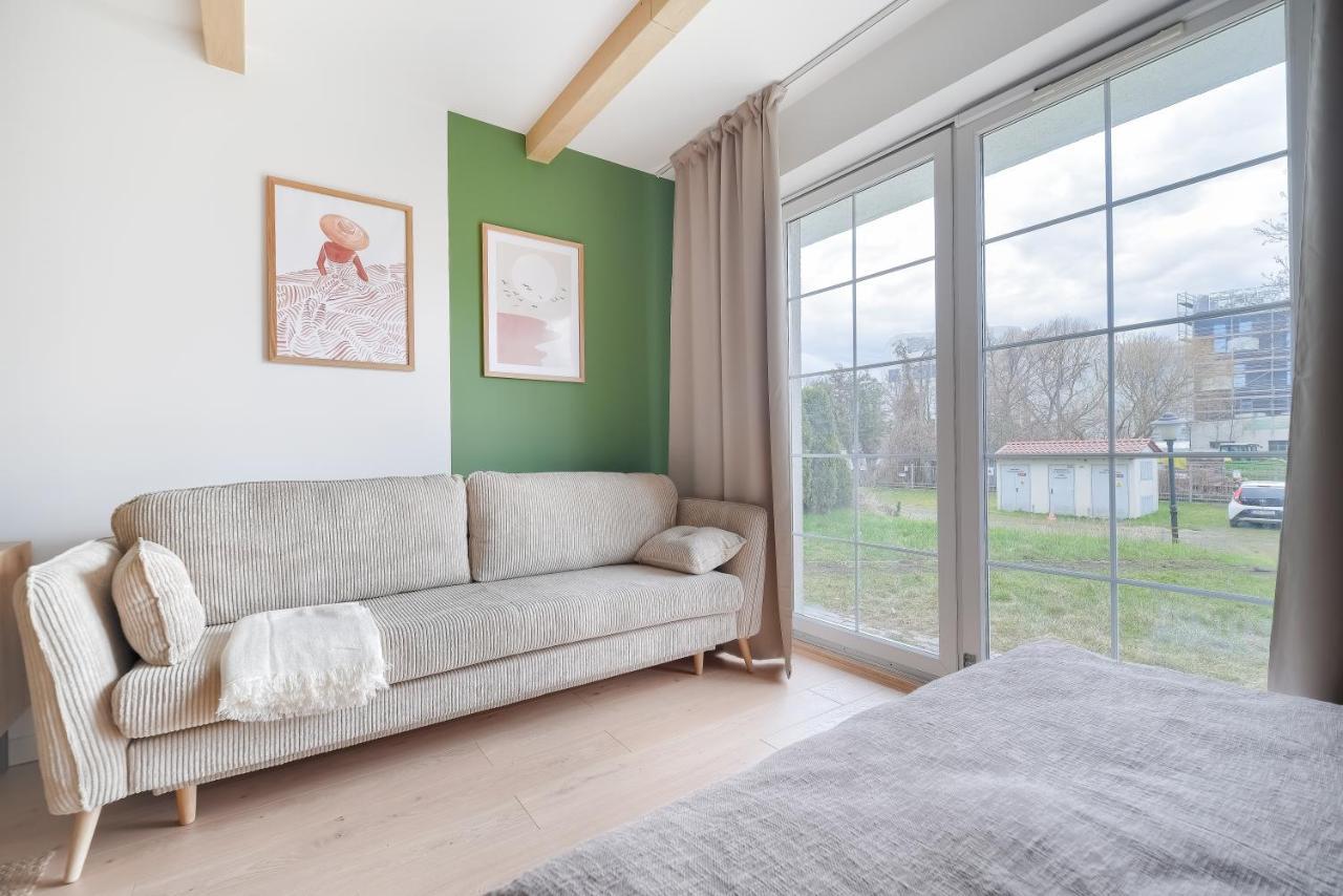 Apartamenty 4 Pory Roku- 200M Plaza, Prywatny Parking سوبوت المظهر الخارجي الصورة