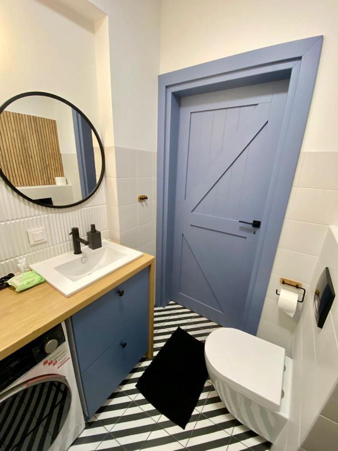 Apartamenty 4 Pory Roku- 200M Plaza, Prywatny Parking سوبوت المظهر الخارجي الصورة